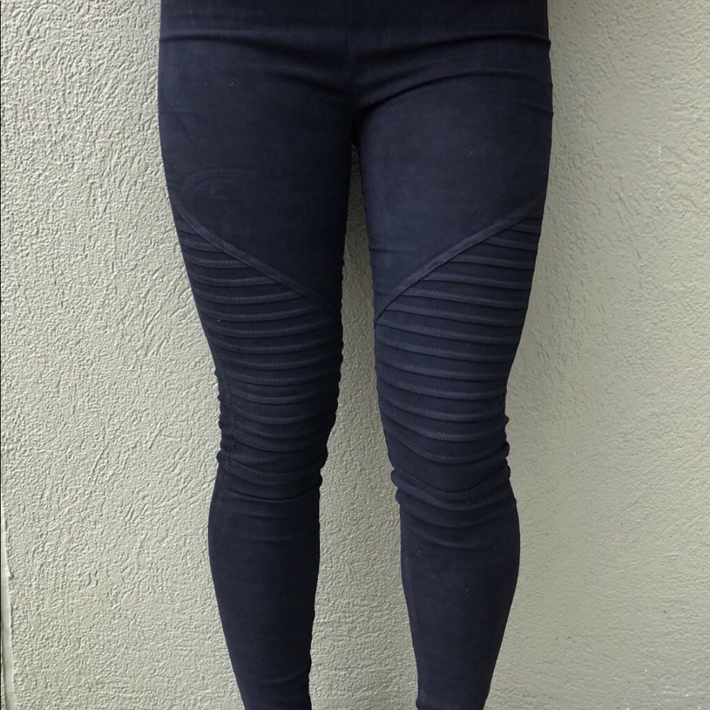 Black Moto leggings with pockets